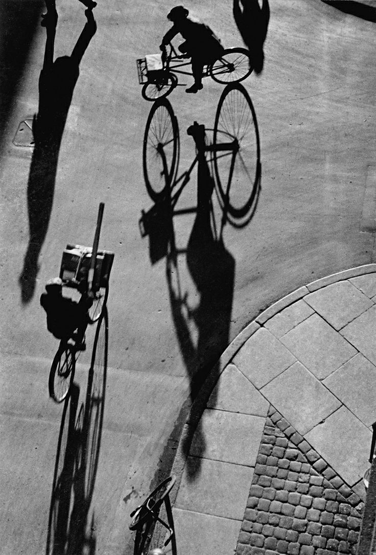 Copenhagen__1935._by_Heinrich_Heidersberger..jpg