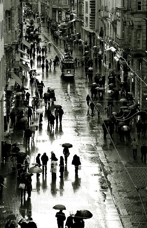 ISTANBUL_BEYOGLU_by_Ali_ilker_Elci.jpg