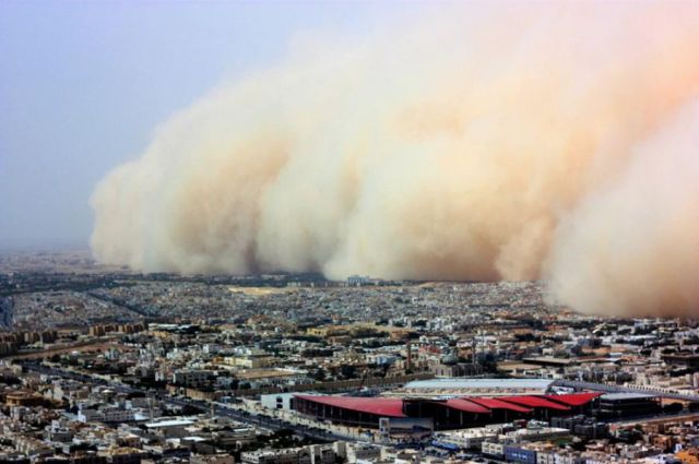 dust_storms_on_photographs_640_03.jpg