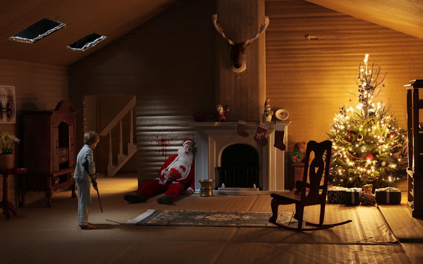 dead_santa_2424538k.jpg