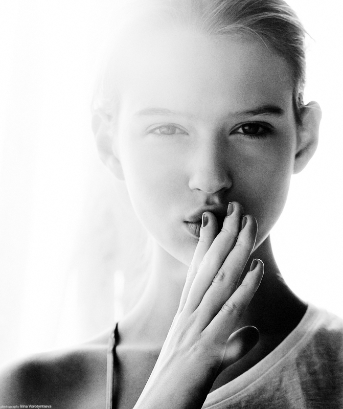 pauline_by_nerysoul_d5f3fcf.jpg