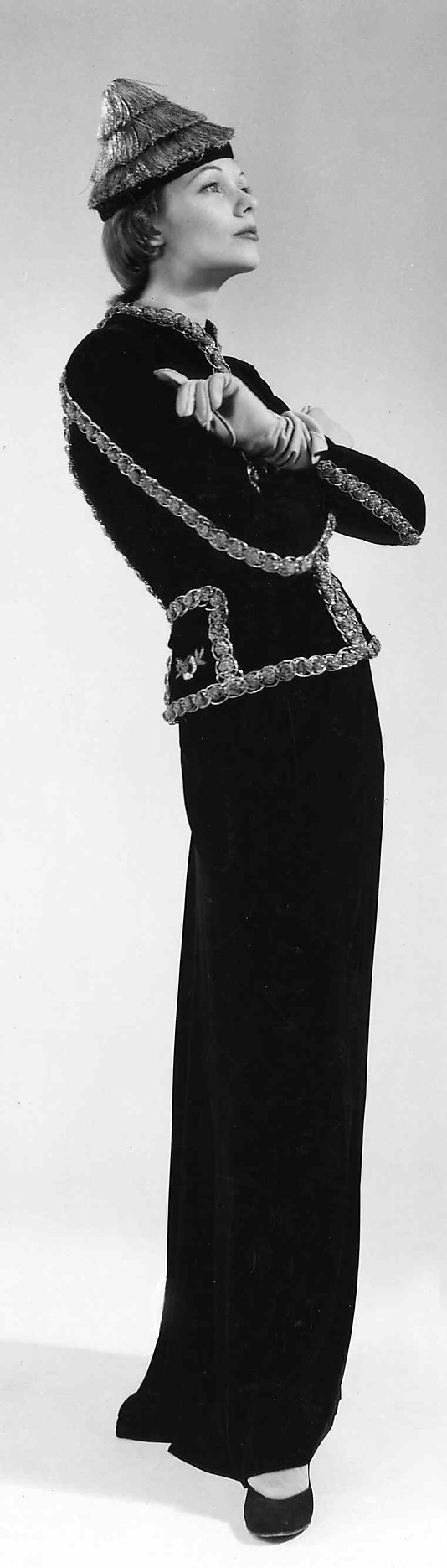 Jacket__Evening._Elsa_Schiaparelli__Italian__1890___1973_._Manufacturer___House_of_Lesage__French__founded_1922_._Date___winter_1938___39..jpg