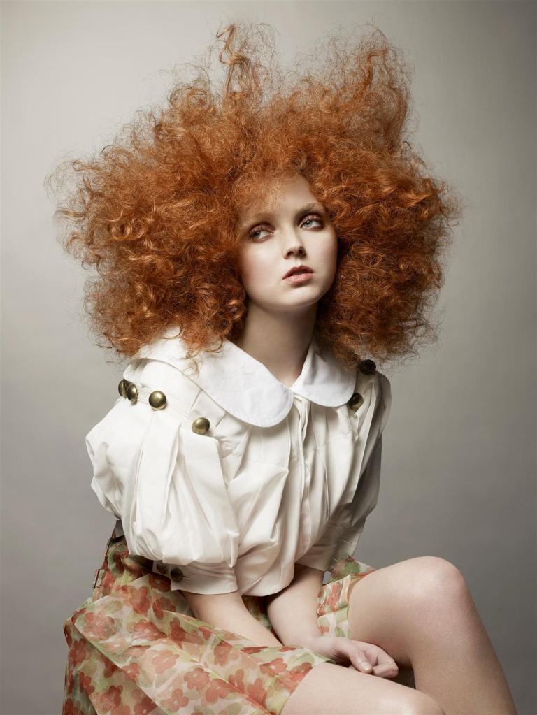 Lily_Cole_Solve_Sundsbo_Photoshoot_2009_02_122_381lo.jpg