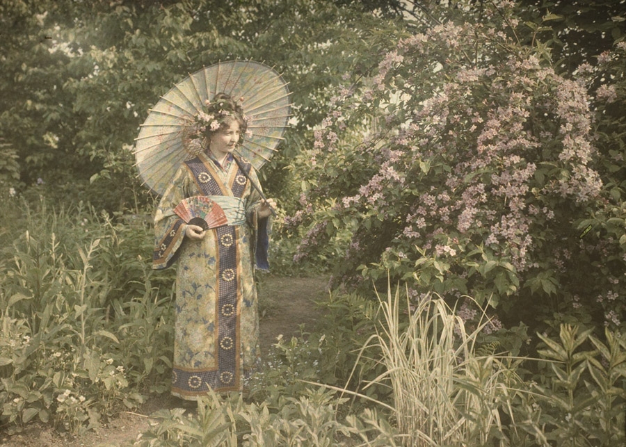 Alphonse_Van_Besten__Japonisme__autochrome__1913..jpg