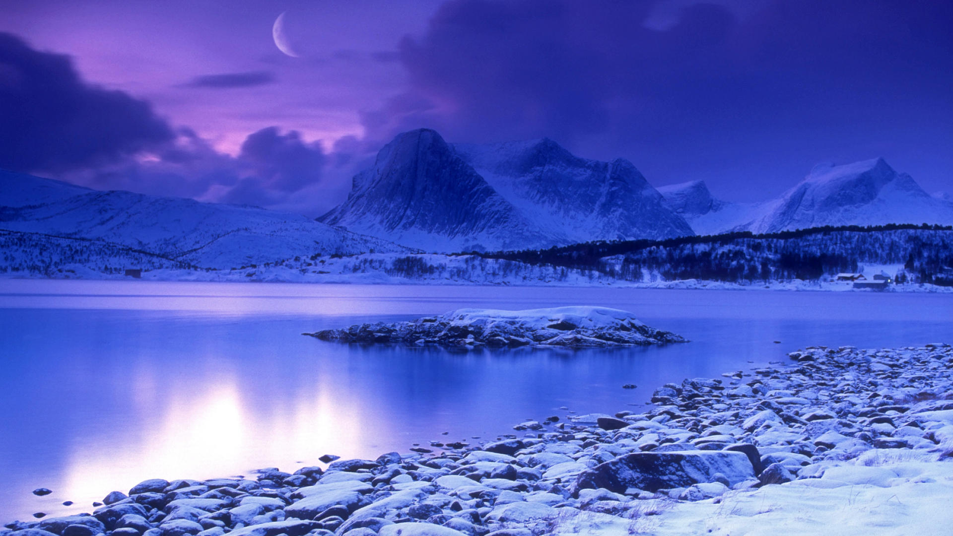norwegian_landscape_cold_mountain_lake_at_dusk_skarstad_norway_and_stock_photos_296089.jpg
