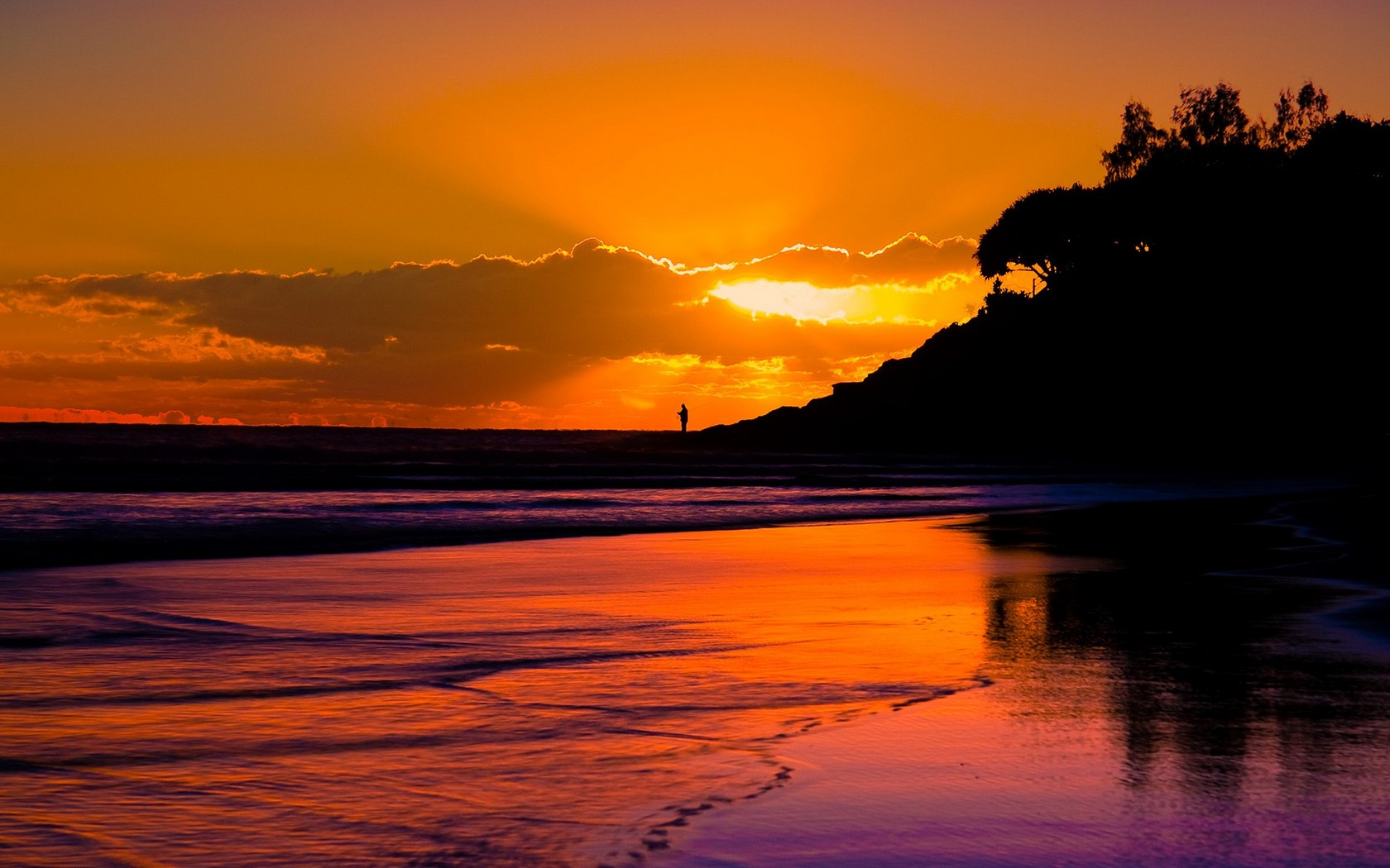 beautiful_sunsets_on_the_beachlandscape_beauty_sunset_beach_sunset_wallpapers_beautiful_nature_hrx6tw0d.jpg