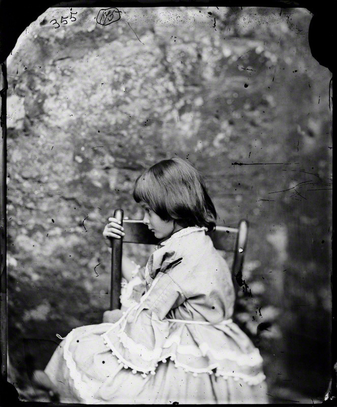 Alice_Liddell_by_Lewis_Carroll_1858.png