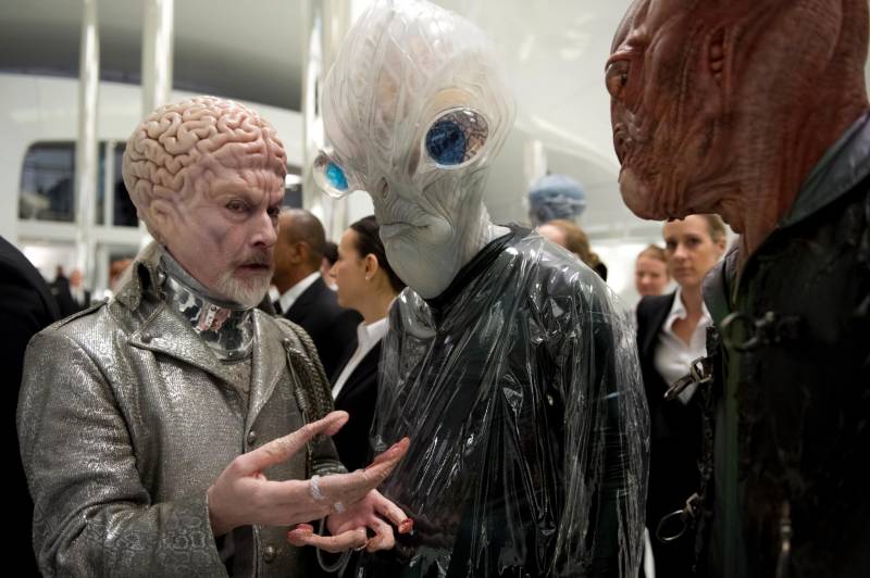 men_in_black_3_aliens1.jpg