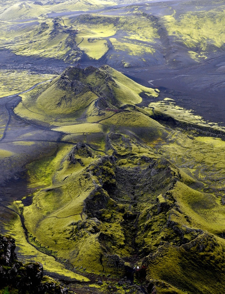 Laki___Volcanic_fissure_situated_in_the_south_of_Iceland.jpg