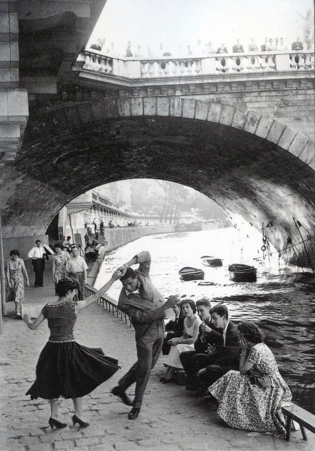 Paris_Youth_Culture._France__1950s.jpg