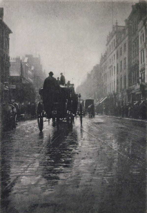 Oxford_Street__London__1897..jpg