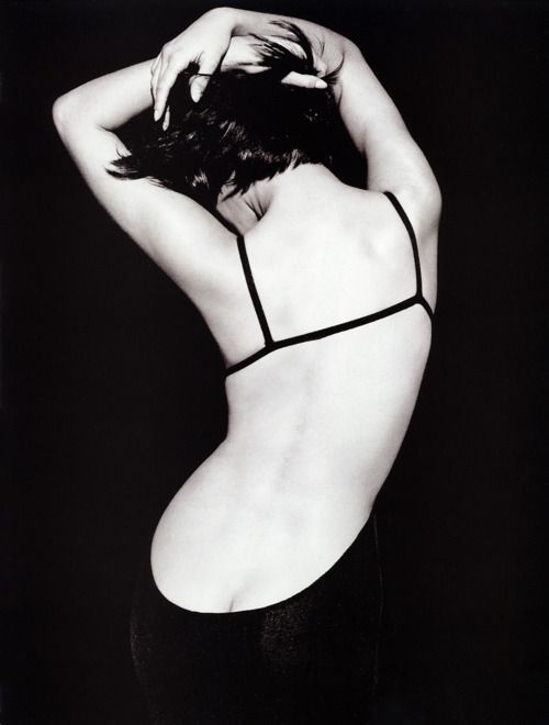 christy_turlington_____peter_lindbergh.jpg
