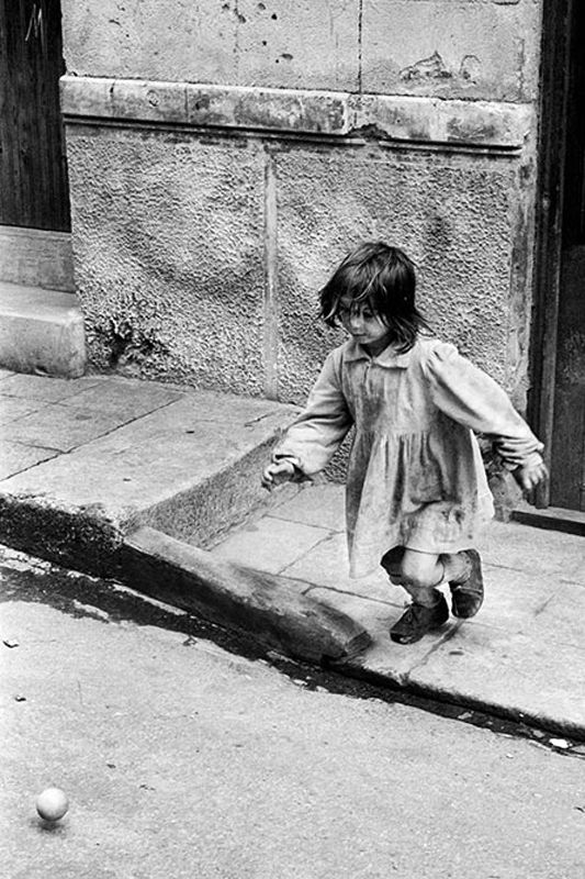 Montelepre__1958___by_Enzo_Sellerio__1924_____2012___Italian.jpg