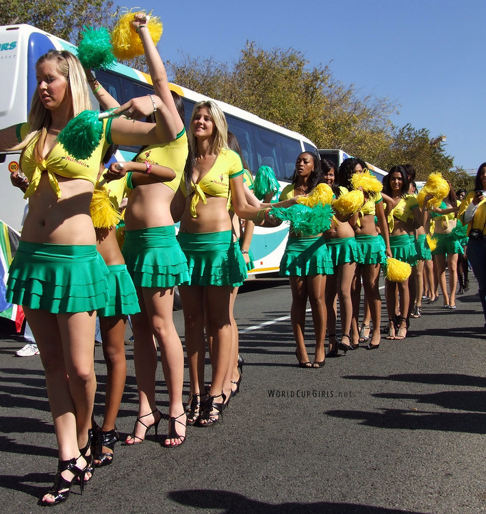 south_african_girls_world_cup_2010.jpg