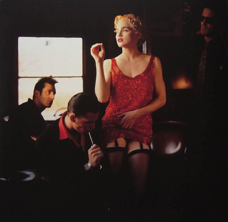 Madonna_by_Helmut_Newton__1990.jpg