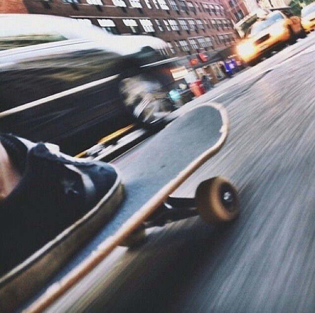 146043_Skateboarding.jpg