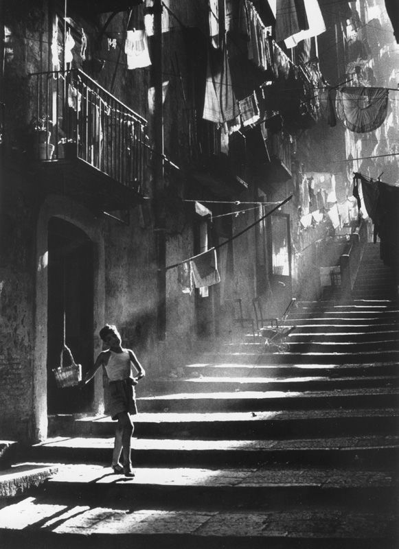 Piergiorgio_Branzi___Napoli__1953.jpg