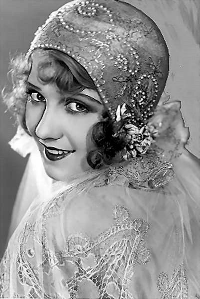Anita_Page___1920__s_Flapper_Girl___She_was_born_Anita_Evelyn_Pomares_on_August_4__1910._She_died_in_2008_at_the_age_of_98..jpg