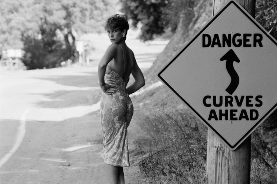 Jamie_Lee_Curtis_Dangerous_Curves_Ahead.jpg