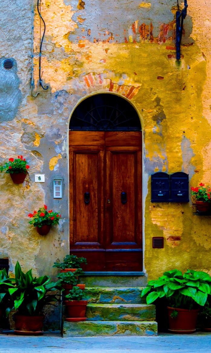 Tuscany__Italy.jpg