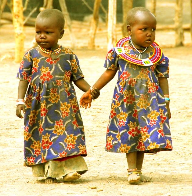 Maasai_girls.jpg