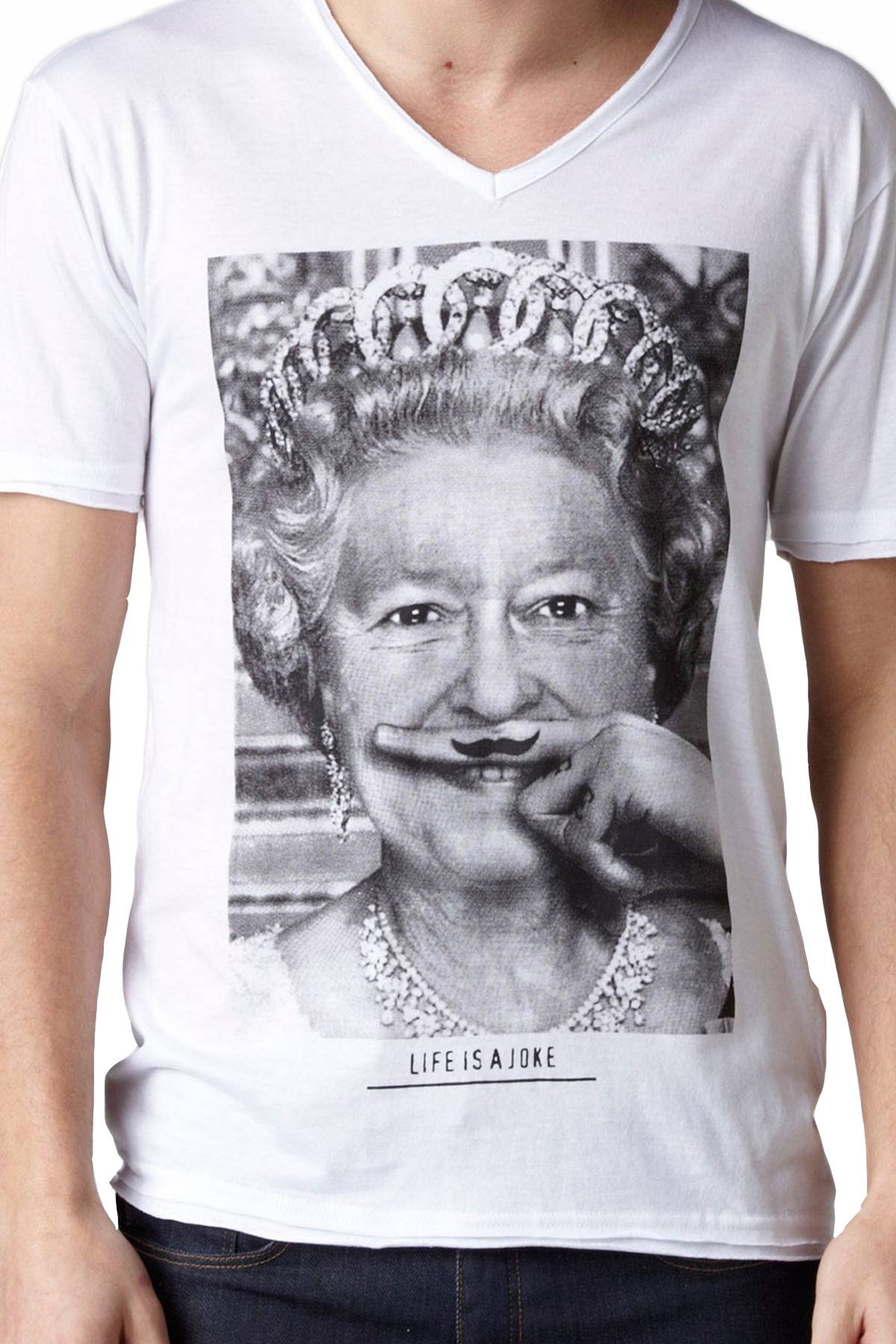 Eleven_Paris_Queen_of_England_custom.jpg