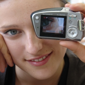 Blog_Image_GirlVideo.jpg