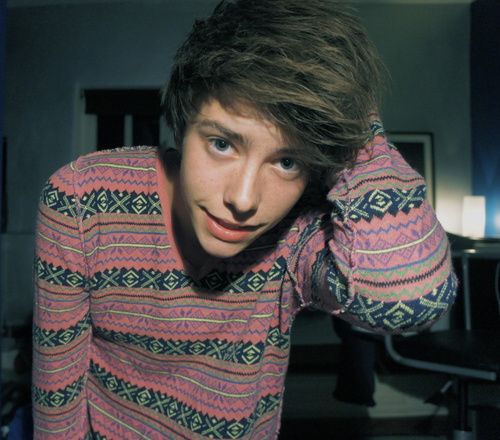 blue_eyes_boy_cute_nice_hair_pink_Favim.com_284636_large.jpg
