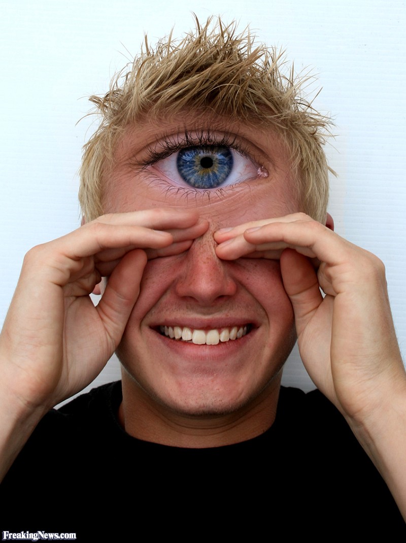 Smiling_Cyclops__34610.jpg