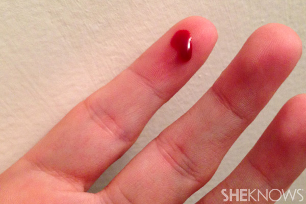 blood_blood_finger_.jpg