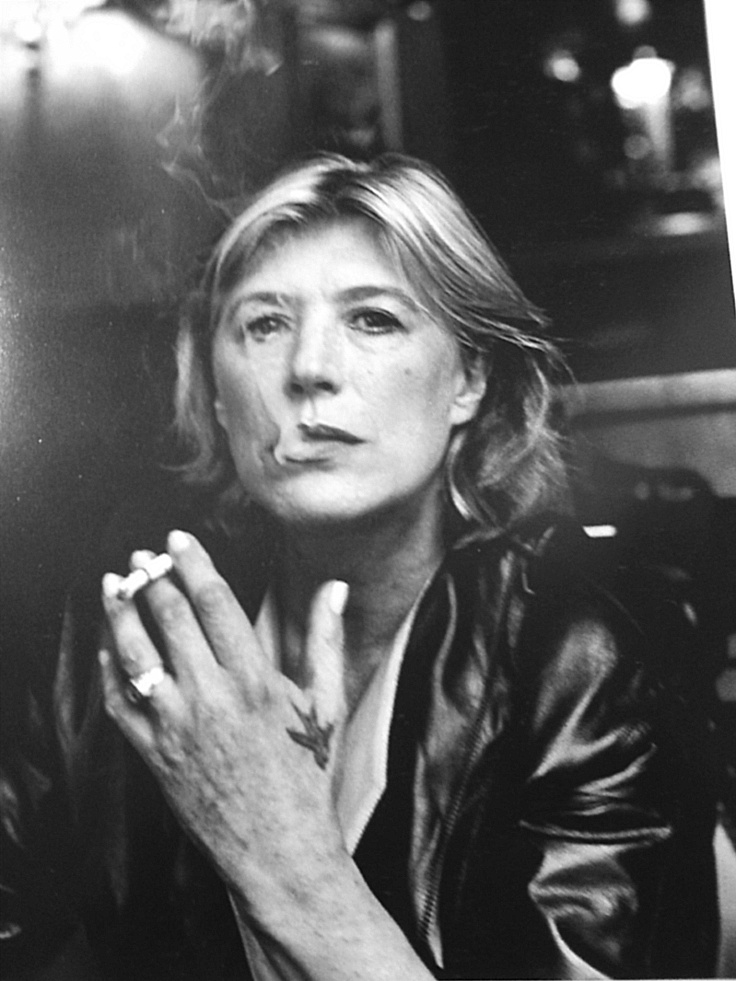 Stunning_portrait_of_Marianne_Faithful_by_Helmut_Newton._Taken_in_Monte_Carlo_in_1999..jpg