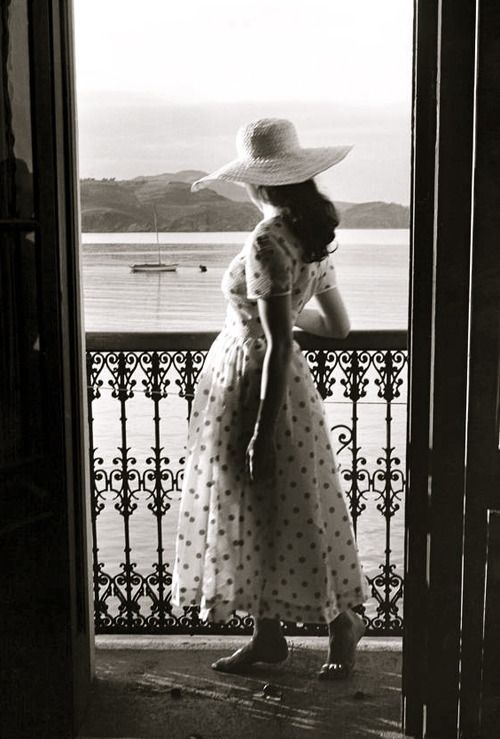 Photography_Edouard_Boubat___Collioure_1954.jpg