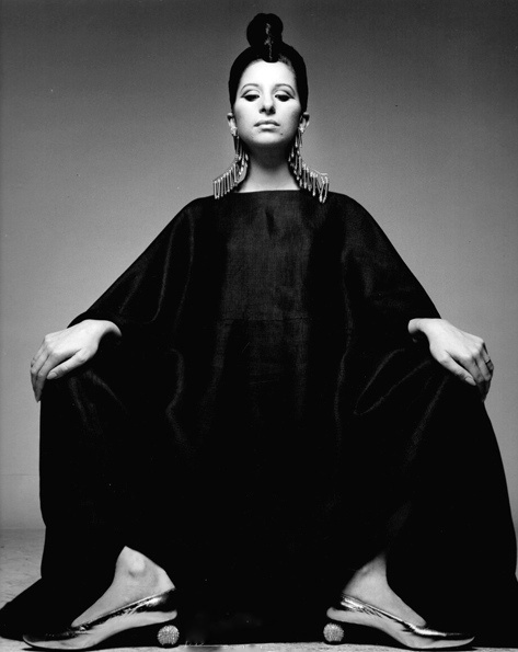 Richard_Avedon.__Portrait_of_Barbra_Streisand__1970.jpg