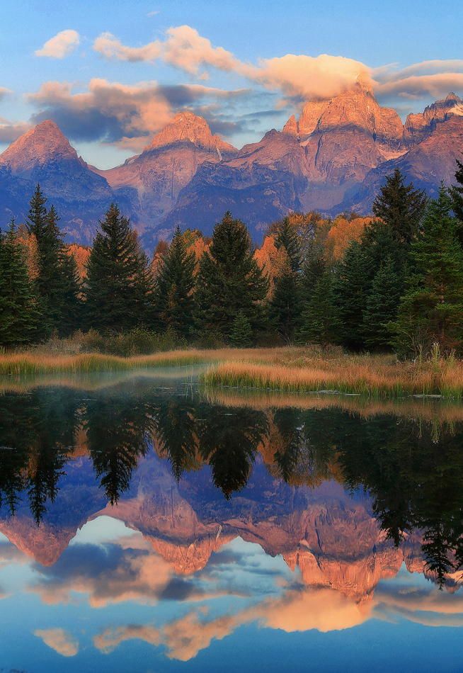 Schwabacher_Landing__Grand_Teton_National_Park__Wyoming__United_States..jpg
