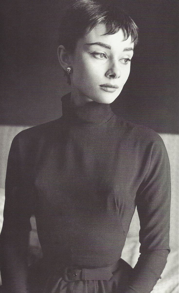 Cecil_Beaton__Audrey_Hepburn__1954.jpg