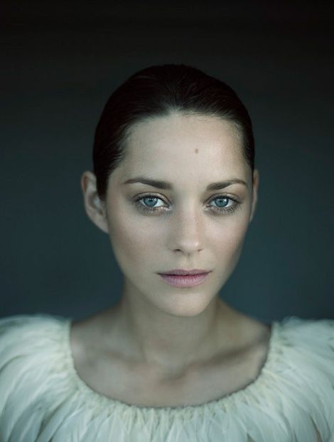 Marion_Cotillard__by_photographer_Patrick_Swirc.jpg