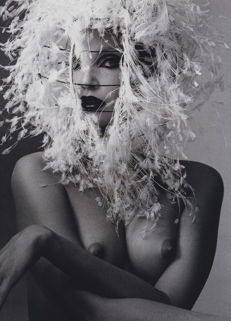 Nadja_Auermann_by_Irving_Penn.jpg
