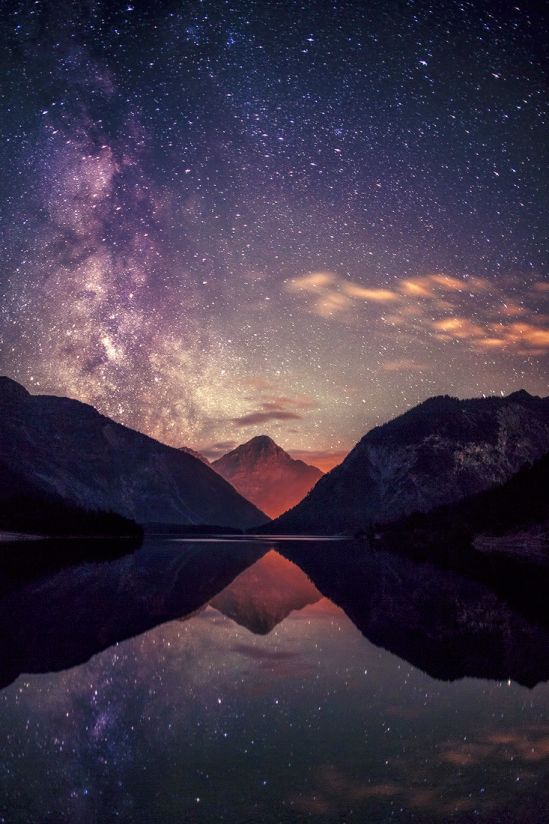 Mt._Thaneller_Starlight_and_Milky_Way___Tirol__Heart_of_the_Alps__Austria_by_Michael_B__hml__nder.jpg