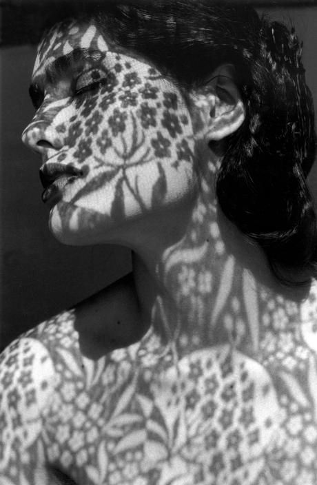 Ferdinando_Scianna__Sicily__Carmen_Sammartin.jpg