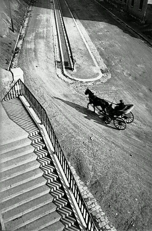 Henri_Cartier_Bresson___Marseille__France__1932__F.jpg