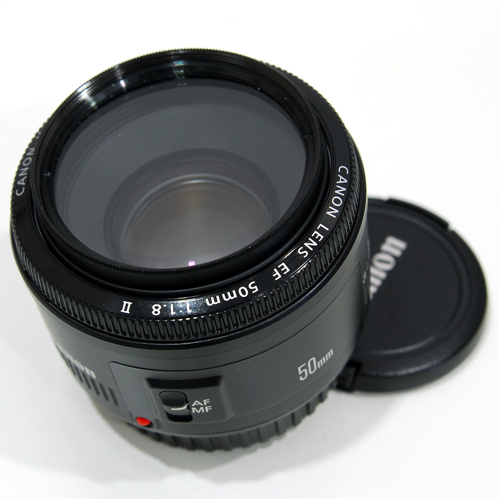 Объектив 50 мм. Canon Lens EF 50mm 1 1.8 II. Canon EF 50 F/1.8 II. Canon 50mm f1.8 II. Объектив Canon EF 50mm f/1.8 II.