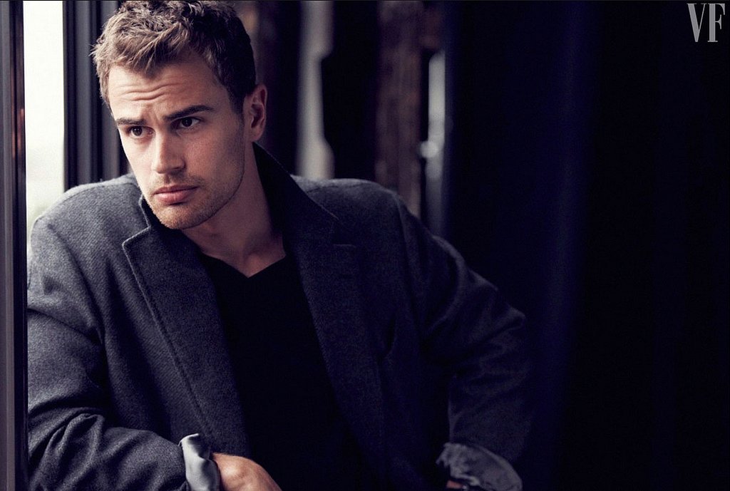theo_james_photoshoot_wallpaper_2.jpg