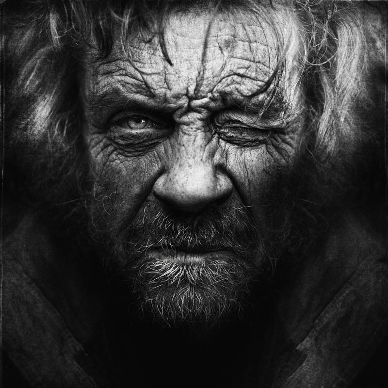homeless_black_and_white_portraits_lee_jeffries_22.jpg