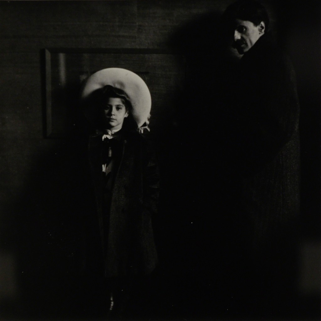 Edward_Steichen___Stieglitz_and_Kitty__New_York__1904.jpg