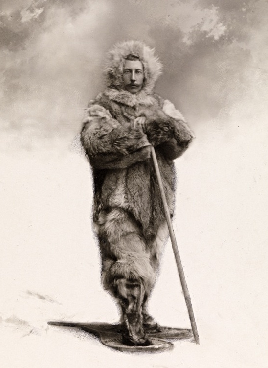 Portrett_av_Roald_Amundsen_crop.jpg