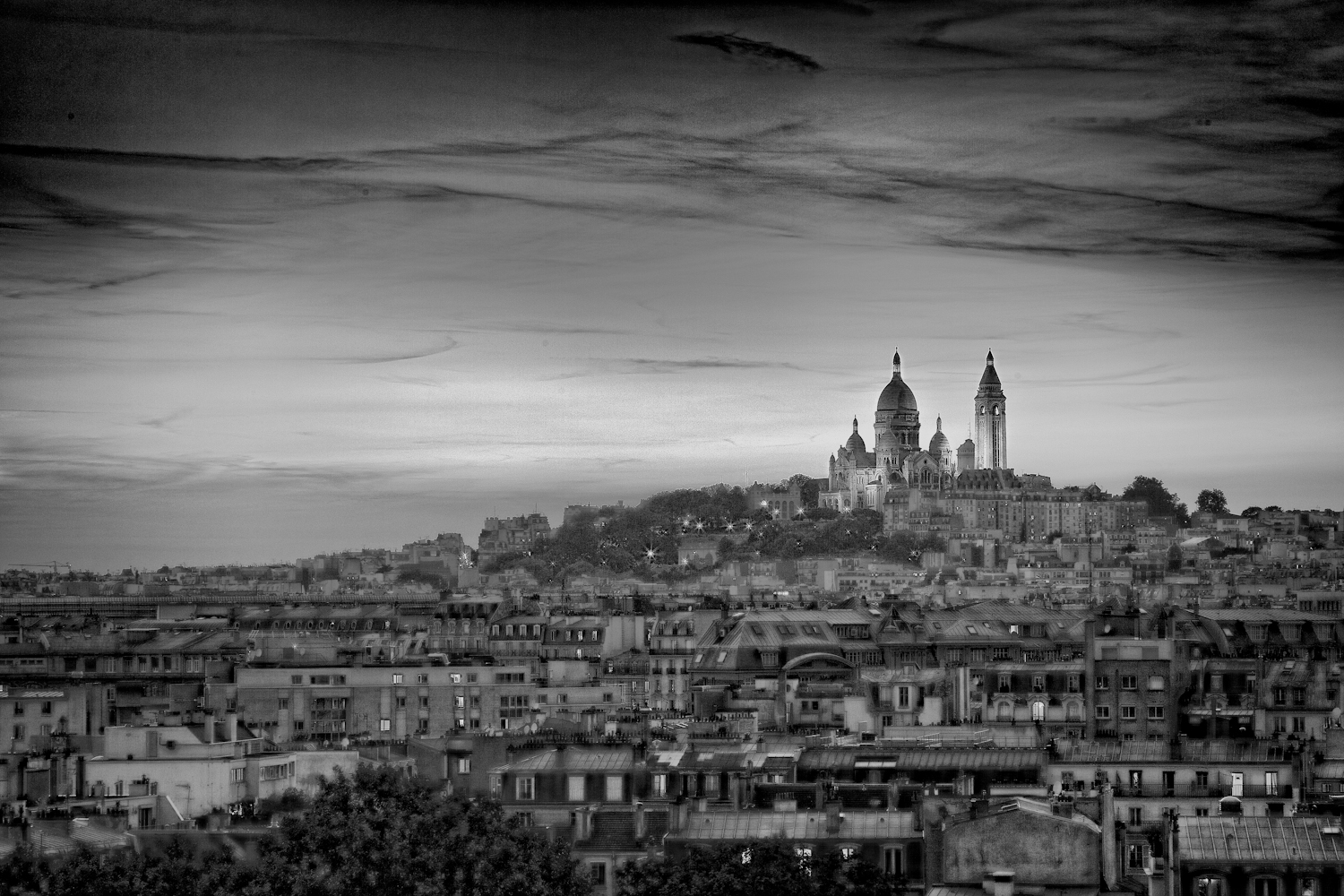 sacre_coeur_paris_martinsoler_black_and_white.jpg