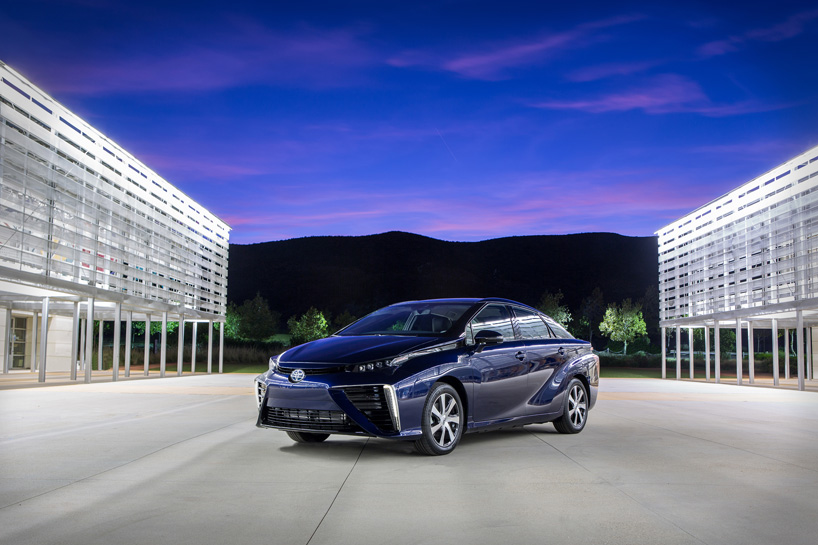 toyota_mirai_designboom01.jpg