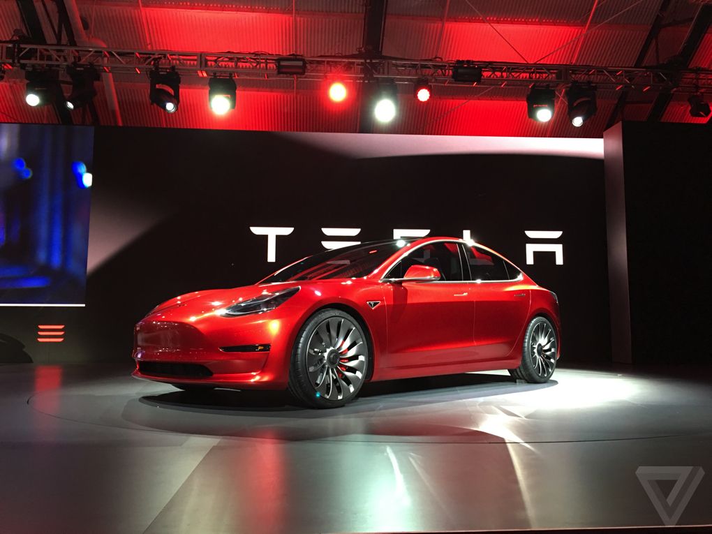 tesla_model_3_first_ride_002_1020.0.jpg