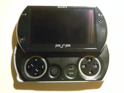 PSP_Go_Review_2_500x375.jpg