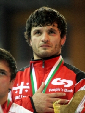 74kg_gold.jpg